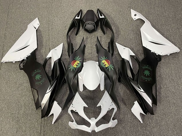 2019-2022 Kawasaki ZX6R Motorcycle Fairings - White Black Happy Face Canada for Sale