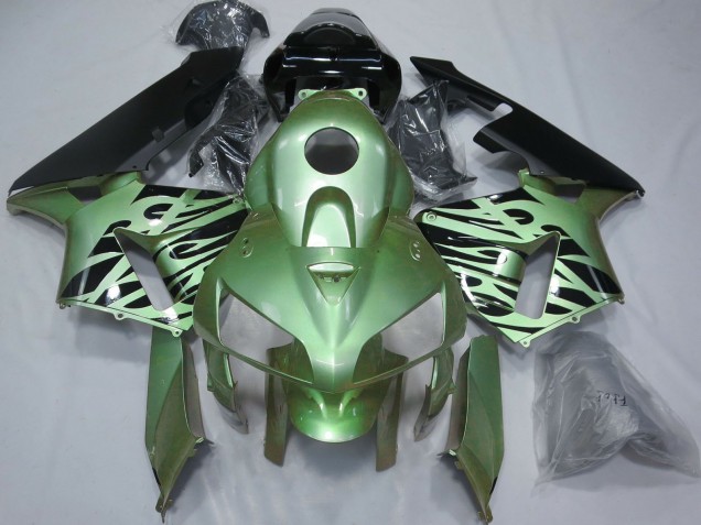 2005-2006 Honda CBR600RR Motorcycle Fairings - Light Green Black Flame Canada for Sale