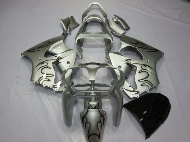 2000-2002 Kawasaki ZX6R Motorcycle Fairings - Silver Black Flame Canada for Sale