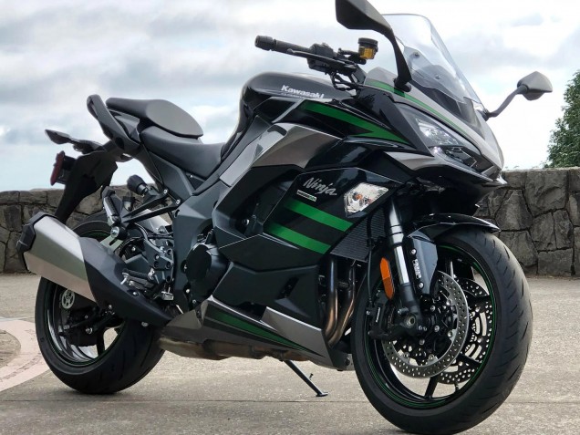 2020-2025 Kawasaki Z1000SX Motorcycle Fairings - Black with Green Lines Ninja Canada for Sale