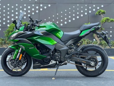 2020-2025 Kawasaki Z1000SX Motorcycle Fairings - Green Ninja Canada for Sale