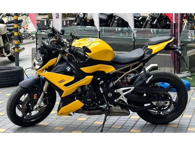 2021-2025 BMW S1000R Motorcycle Fairings - Yellow Canada for Sale