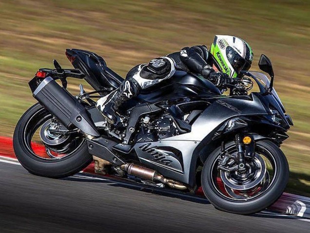 2023-2025 Kawasaki ZX6R Motorcycle Fairing - Matte Black Canada for Sale