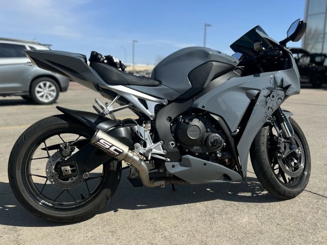 2012-2016 Honda CBR1000RR Motorcycle Fairing - Nardo Grey Canada for Sale