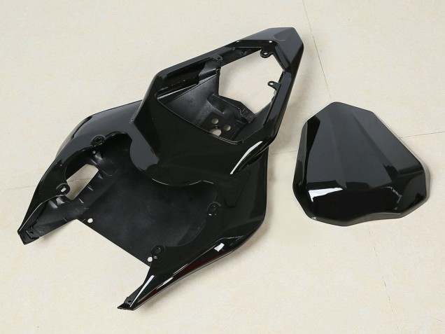 2006-2007 Yamaha YZF 600 R6 Motorcycle Fairings - Glossy Black Matte Black White Motul Michelin Canada for Sale