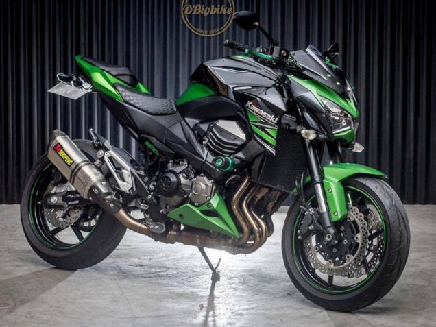 2013-2018 Kawasaki Z800 Motorcycle Fairings - Green Glossy Black Canada for Sale