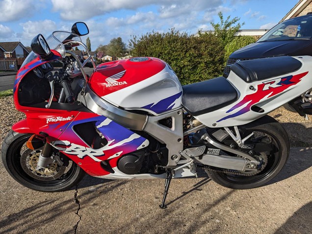 1994-1995 Honda CBR900RR 893 Motorcycle Fairings - Red Blue White Canada for Sale