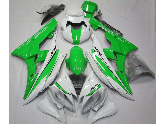 Gloss White and Green 2006-2007 R6 Fairings Gloss White and Green 2006-2007 R6 Fairings
