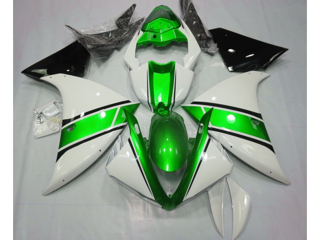 Gloss White and Metallic Green 2009-2011 R1 Fairings Gloss White and Metallic Green 2009-2011 R1 Fairings
