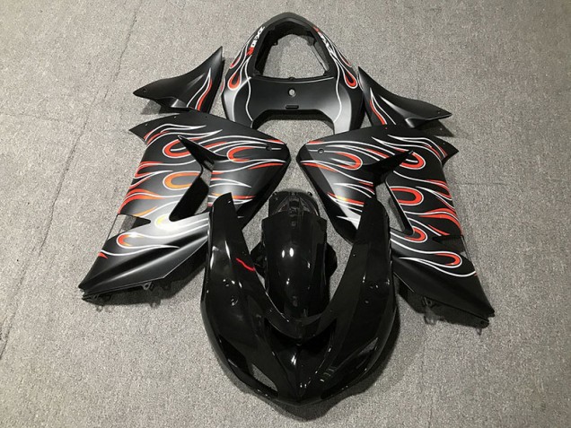 Matte Black & Flame 2006-2007 ZX10R Fairings Matte Black & Flame 2006-2007 ZX10R Fairings