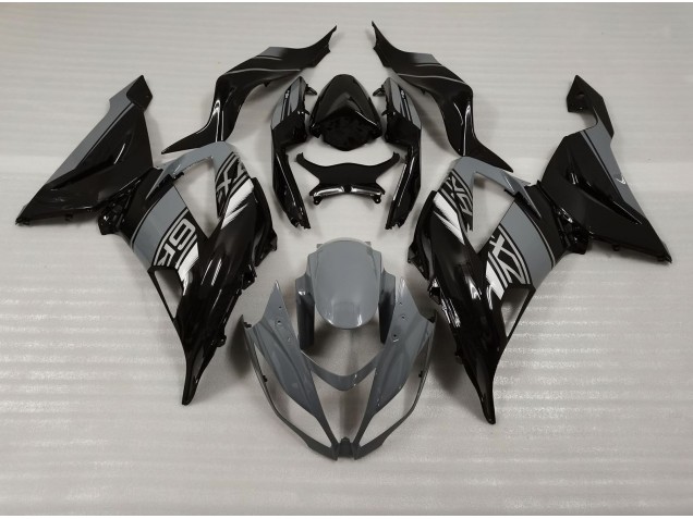 Nardo and Black 2013-2018 ZX6R Fairings Nardo and Black 2013-2018 ZX6R Fairings