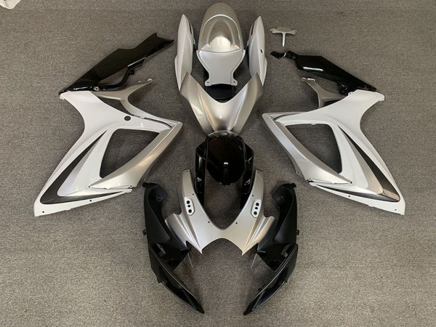 Silver White OEM Style 2006-2007 GSXR 600-750 Fairings Silver White OEM Style 2006-2007 GSXR 600-750 Fairings